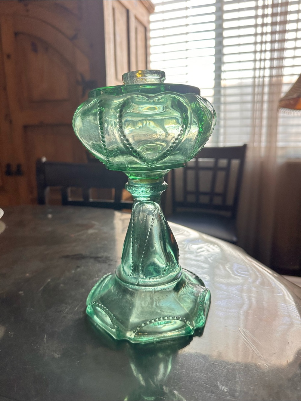 Antique Findlay Beaded Queen Hearts Green Glass Kerosene/Oil Lamp No Burner